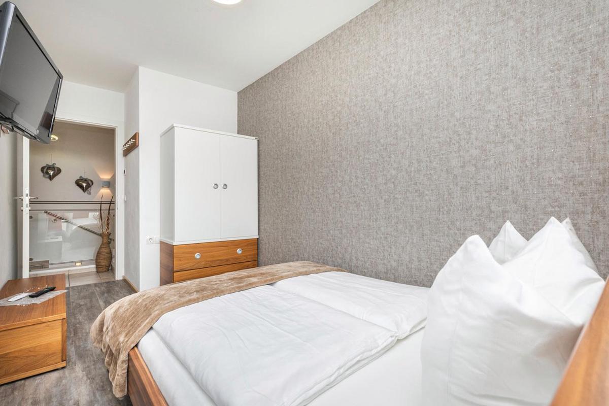 Enjoy One Apartment Altenmarkt im Pongau Exterior photo